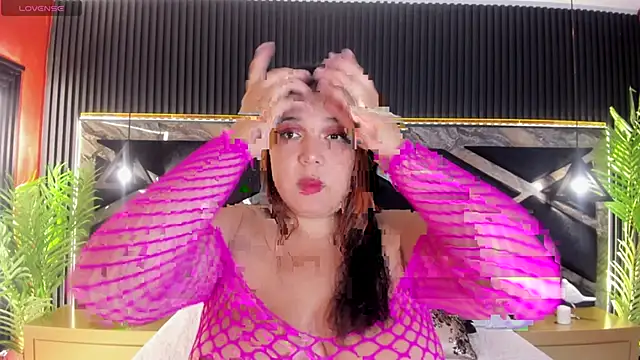 AmberHarpper online show from June 2026 07:47:01 PM