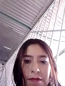 SabrinitaHot09 online show from December 2025 03:17:01 PM