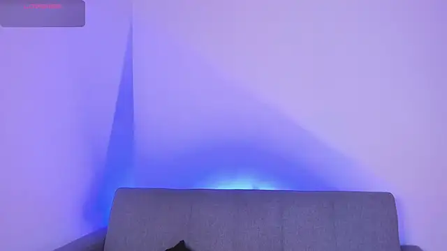 jimena chic1 online show from February 2026 07:32:02 PM