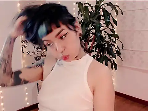 Snapshot of justmartina_ chatting on March 2026 02:13:02 AM justmartina online show from March 2026 02:13:02 AM