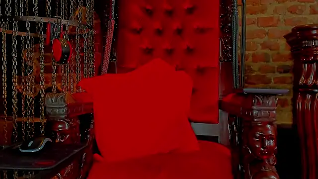 MoniqueResse online show from January 2026 04:56:01 PM