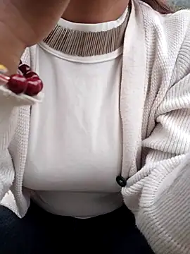 mumu661 online show from December 2025 12:19:02 AM