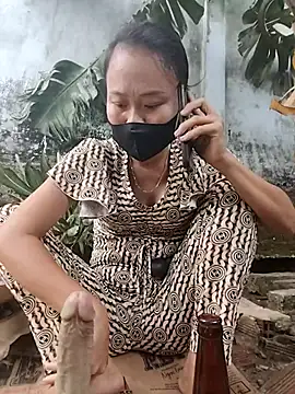 LoveDirty3x online show from November 2025 12:24:01 AM