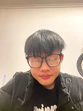 Snapshot of Colby-678 chatting on November 2025 10:40:02 AM Colby-678 online show from November 2025 10:40:02 AM