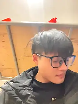 Snapshot of Colby-678 chatting on December 2025 11:59:01 AM Colby-678 online show from December 2025 11:59:01 AM