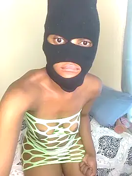 Snapshot of RinaXo1 chatting on December 2025 06:30:02 AM RinaXo1 online show from December 2025 06:30:02 AM