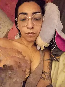 Yani-14 online show from February 2026 10:36:01 PM