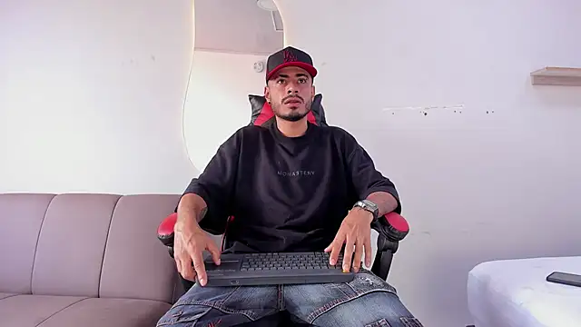 MatthewCullen online show from January 2026 08:12:01 PM