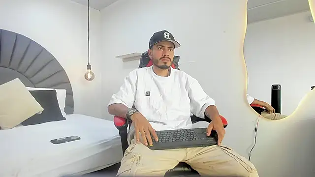 MatthewCullen online show from February 2026 07:50:02 PM