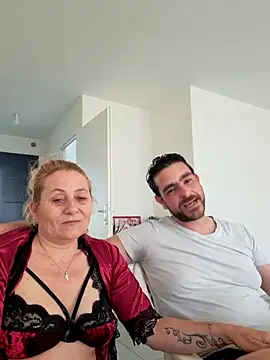 Snapshot of Le_fantasme chatting on May 2026 06:23:02 PM Le fantasme online show from May 2026 06:23:02 PM