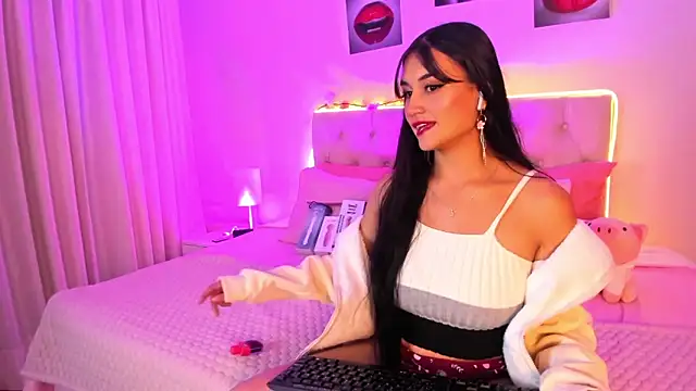 Charlotte rider  online show from January 2026 03:53:02 AM