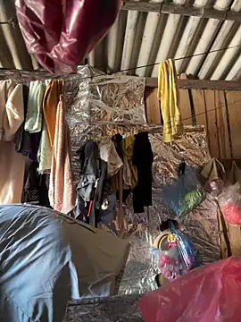 Snapshot of Thaoem chatting on November 2025 04:58:02 AM Thaoem online show from November 2025 04:58:02 AM