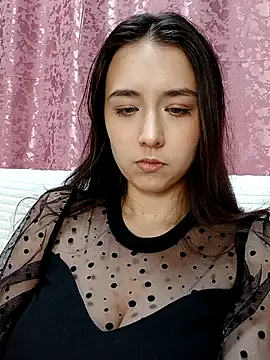 Foxylce online show from December 2025 01:13:01 AM