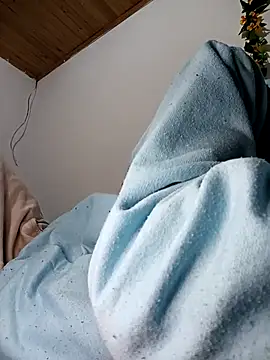 2 milo verus 4 online show from January 2026 05:00:02 AM