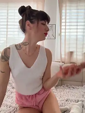 Sugarbellax online show from February 2026 02:58:02 PM