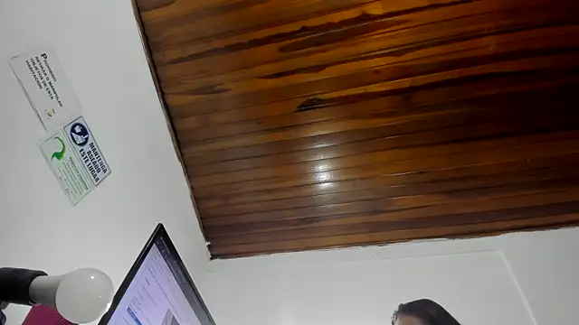 Snapshot of Valeria_gil_ chatting on February 2026 02:59:02 AM Valeria gil online show from February 2026 02:59:02 AM