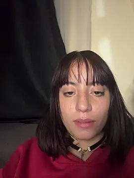 Snapshot of Mia_fiire chatting on July 2026 05:10:02 AM Mia fiire online show from July 2026 05:10:02 AM