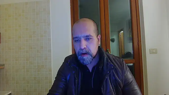 AMIRDIB2025 online show from January 2026 06:02:02 PM