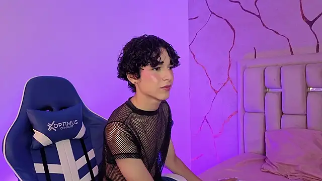 SthepanodiMonaco online show from March 2026 03:55:01 AM