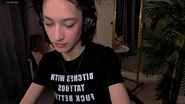 Snapshot of Lis_Batsy chatting on November 2025 05:55:01 AM Lis Batsy online show from November 2025 05:55:01 AM