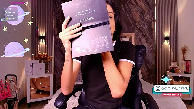 Caroline foster1 online show from February 2026 12:12:01 PM