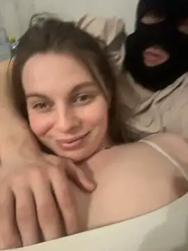 d0uble trouble online show from March 2026 07:26:01 PM