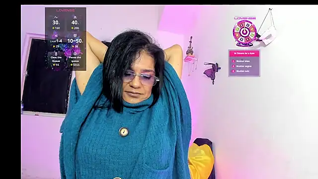 Snapshot of sweetCatallina chatting on June 2026 12:10:01 PM sweetCatallina online show from June 2026 12:10:01 PM