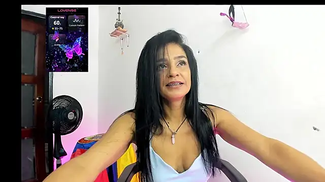 Snapshot of sweetCatallina chatting on July 2026 12:41:01 PM sweetCatallina online show from July 2026 12:41:01 PM