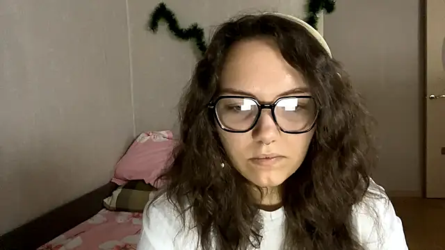 KerriMcbreen online show from January 2026 05:20:01 AM