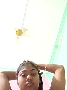 Snapshot of Cute_diya023 chatting on April 2026 07:00:01 PM Cute diya023 online show from April 2026 07:00:01 PM