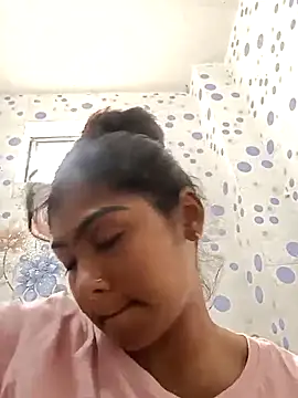 Snapshot of Cute_diya023 chatting on June 2026 03:04:02 AM Cute diya023 online show from June 2026 03:04:02 AM
