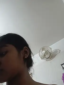 Snapshot of Cute_diya023 chatting on June 2026 01:46:01 PM Cute diya023 online show from June 2026 01:46:01 PM