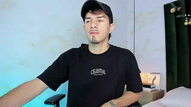 Justin duque online show from December 2025 07:20:01 PM