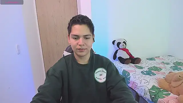 Snapshot of Asta_YunoXXX chatting on February 2026 06:15:01 PM Asta YunoXXX online show from February 2026 06:15:01 PM