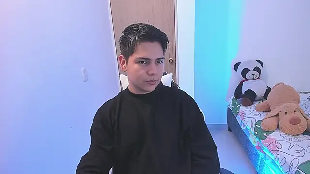 Snapshot of Asta_YunoXXX chatting on February 2026 02:13:02 AM Asta YunoXXX online show from February 2026 02:13:02 AM