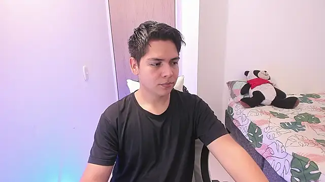 Snapshot of Asta_YunoXXX chatting on March 2026 05:08:02 AM Asta YunoXXX online show from March 2026 05:08:02 AM