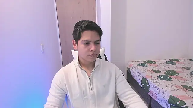 Snapshot of Asta_YunoXXX chatting on March 2026 06:30:02 AM Asta YunoXXX online show from March 2026 06:30:02 AM