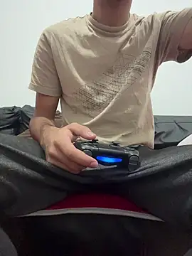 Davisuarez online show from February 2026 04:19:02 PM