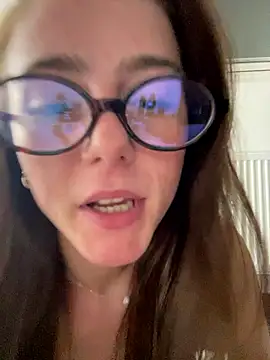 Naughty leigh  online show from January 2026 06:24:02 PM