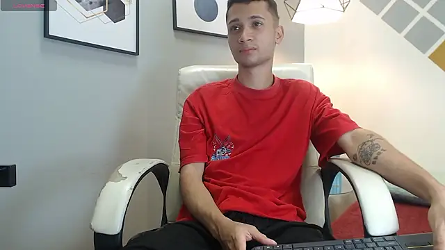 Snapshot of LucassSmith11 chatting on February 2026 06:56:02 PM LucassSmith11 online show from February 2026 06:56:02 PM