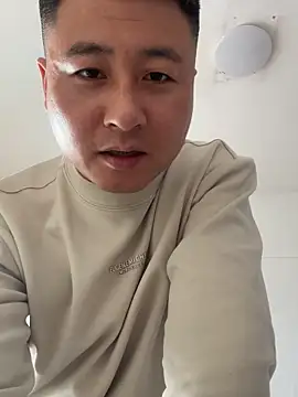 Jyf-8 online show from December 2025 06:29:02 AM