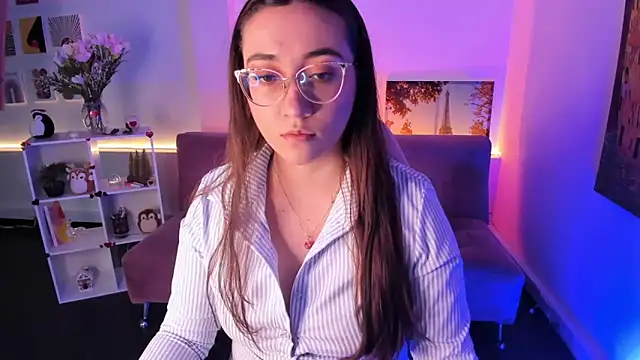 SwettieSammy online show from April 2026 12:47:01 PM