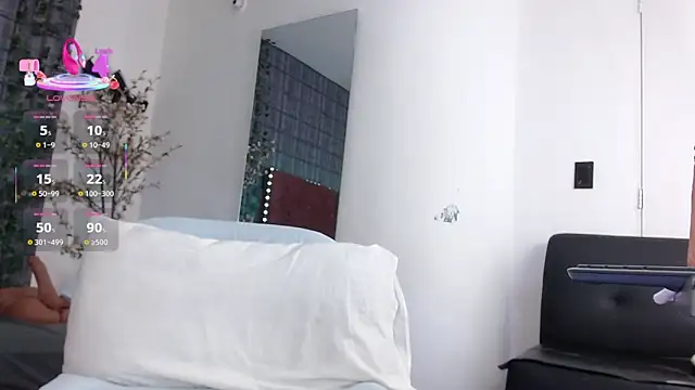 rebeca-flame online show from February 2026 10:34:02 AM