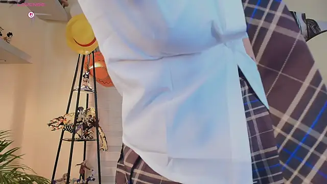 Snapshot of AryRousse chatting on April 2026 11:35:02 PM AryRousse online show from April 2026 11:35:02 PM