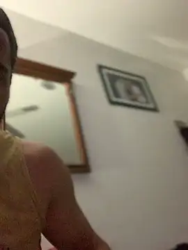 Snapshot of Calientesensible chatting on February 2026 06:24:01 AM Calientesensible online show from February 2026 06:24:01 AM