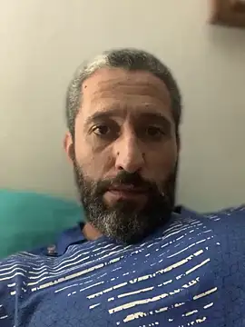 Snapshot of Calientesensible chatting on April 2026 02:11:02 AM Calientesensible online show from April 2026 02:11:02 AM