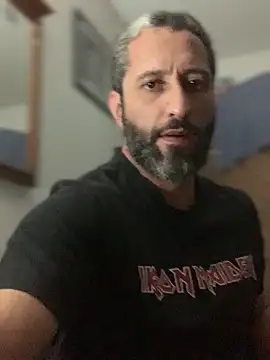 Snapshot of Calientesensible chatting on April 2026 03:40:02 AM Calientesensible online show from April 2026 03:40:02 AM