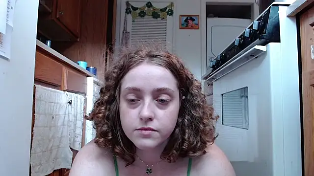 DeliaBlew online show from May 2026 04:23:02 PM