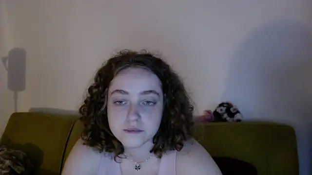 DeliaBlew online show from May 2026 11:47:01 AM