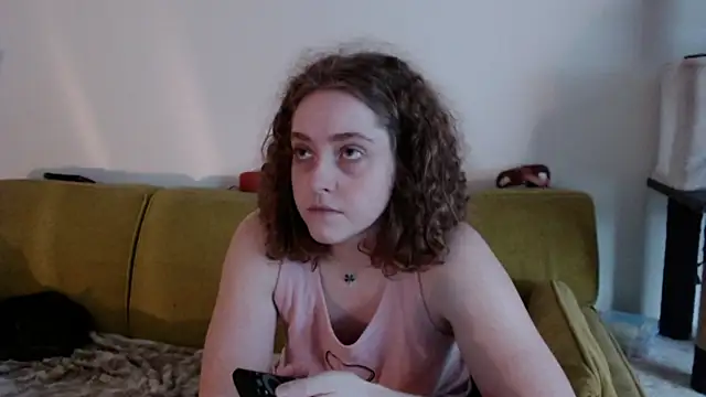 DeliaBlew online show from May 2026 05:11:01 PM